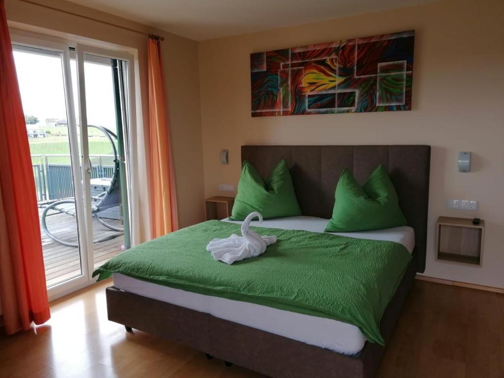 Zweytick Gaestezimmer Weingut Ratsch an der Weinstrasse Exterior foto