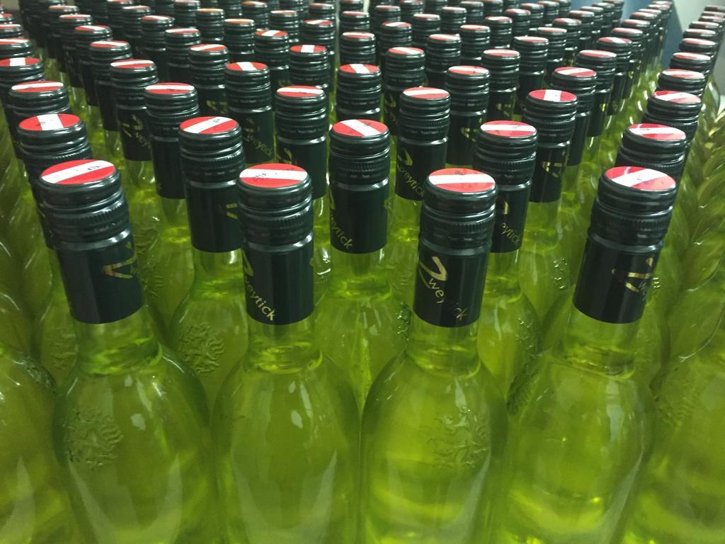 Zweytick Gaestezimmer Weingut Ratsch an der Weinstrasse Exterior foto